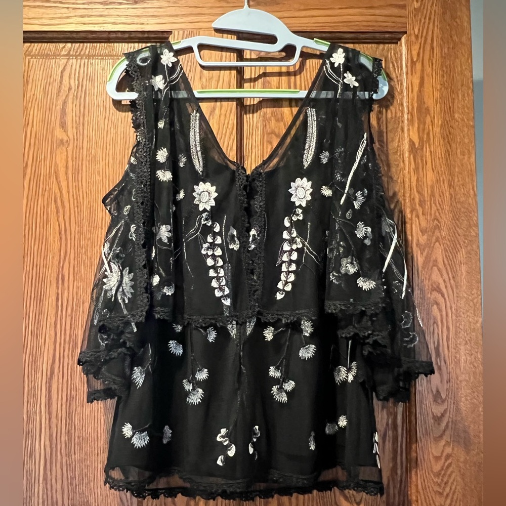 Kobi Halperin Black Lace Floral White Embroidered Cold Shoulder Top